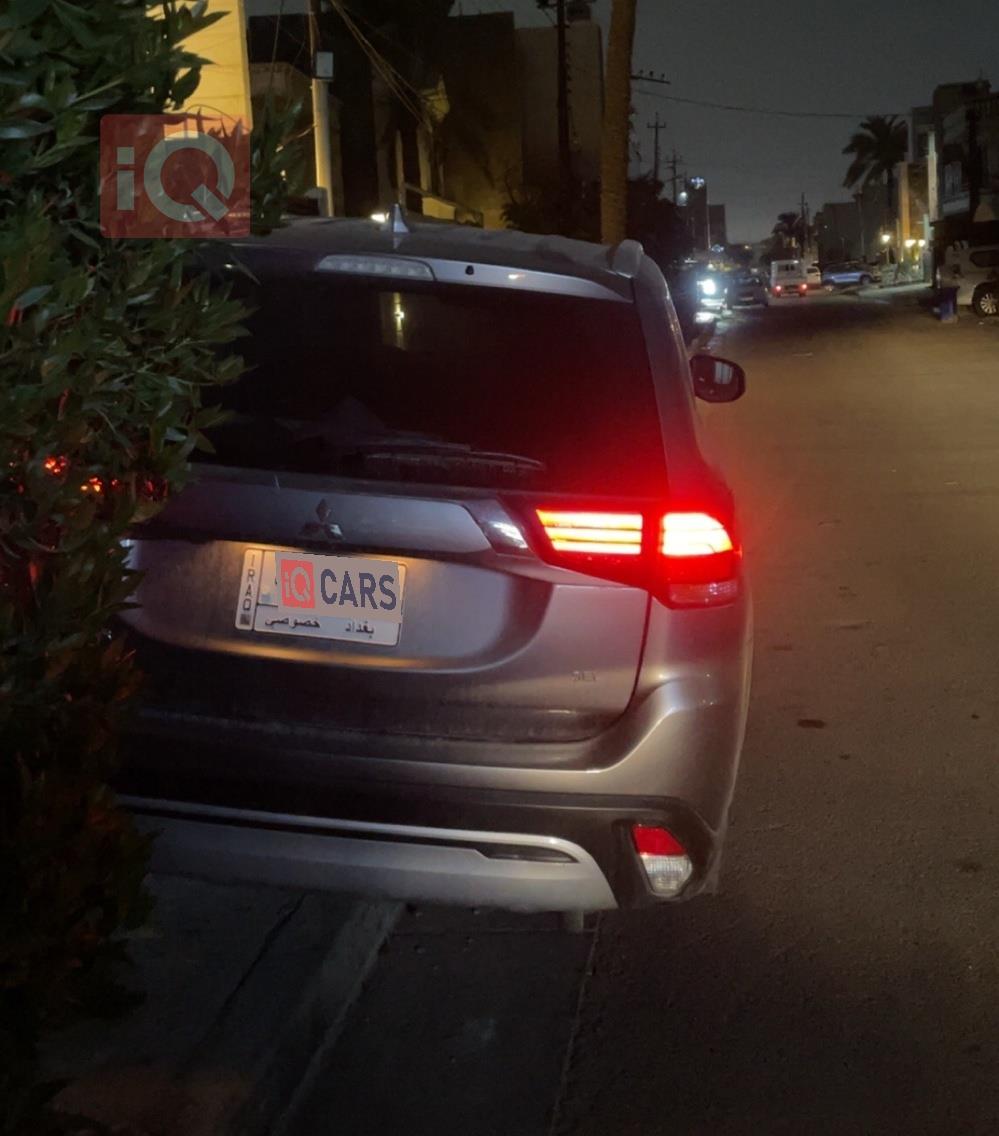 ميتسوبيشي اوتلاندر